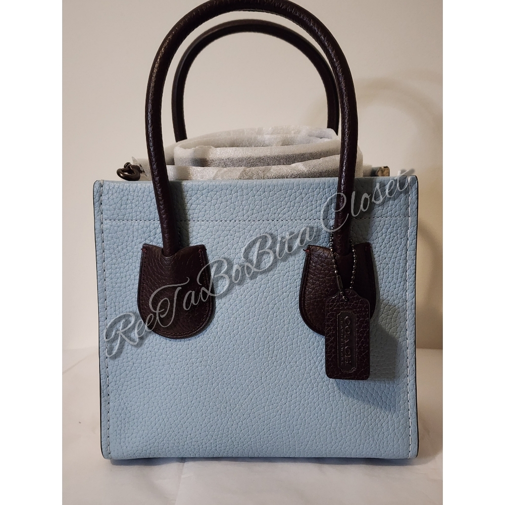 Coach NWT Cashin 22